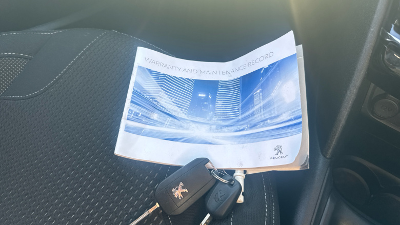 Peugeot 208 1.2 PureTech 110 Tech Edition 5dr EAT6 Petrol Hatchback